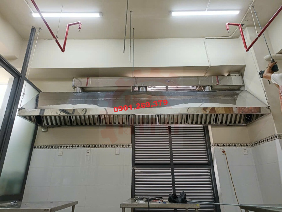 Chụp hút khói quán ăn nhà hàng - Inox Ri Phát Chụp hút khói quán ăn nhà hàng - Inox Ri Phát