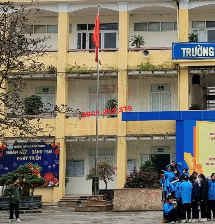 cột cờ inox trường học