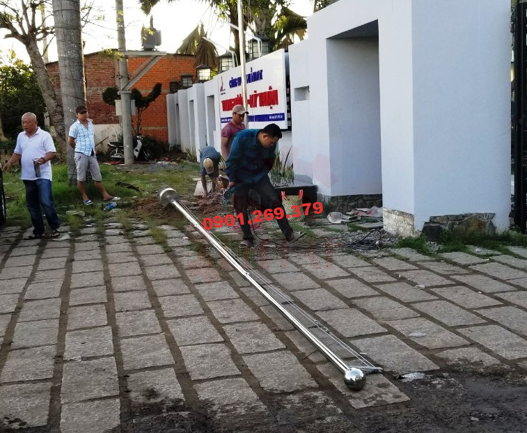 lắp đặt cột cờ inox 7m lắp đặt cột cờ inox 7m