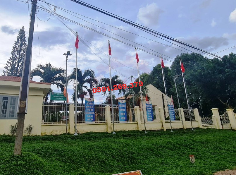 thi công cột cờ tại khu công nghiệp ở TPHCM thi công cột cờ tại khu công nghiệp ở TPHCM