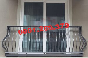 gia công lan can inox bụng bầu