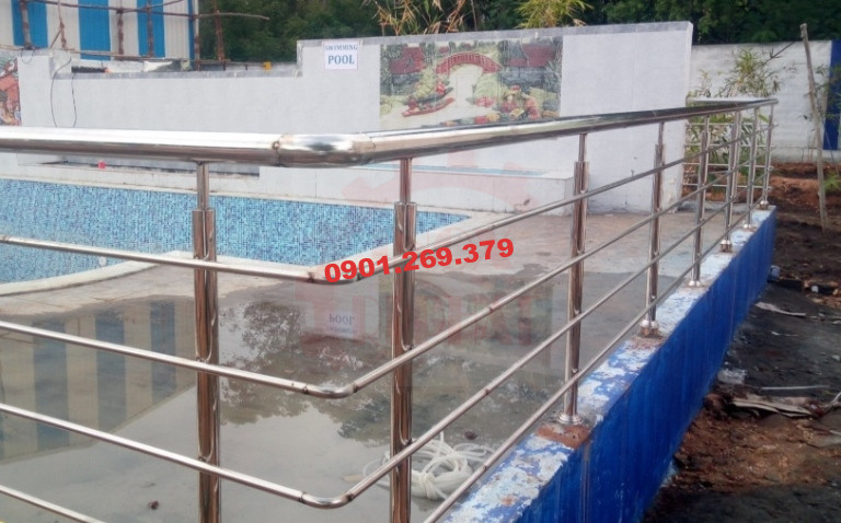 lan can inox cho bể bơi