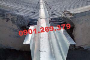 lắp máng xối cho nhà xưởng