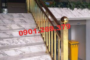 cầu thang inox vàng cho khách sạn