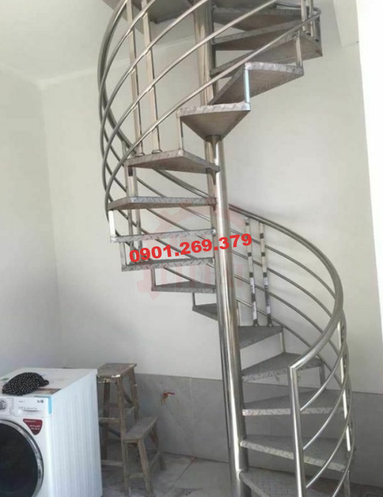 cầu thang inox xoắn ốc đẹp cầu thang inox xoắn ốc đẹp