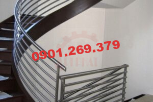 cầu thang inox xoắn ốc trong nhà