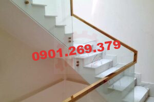 cầu thang kính lan can inox mạ vàng