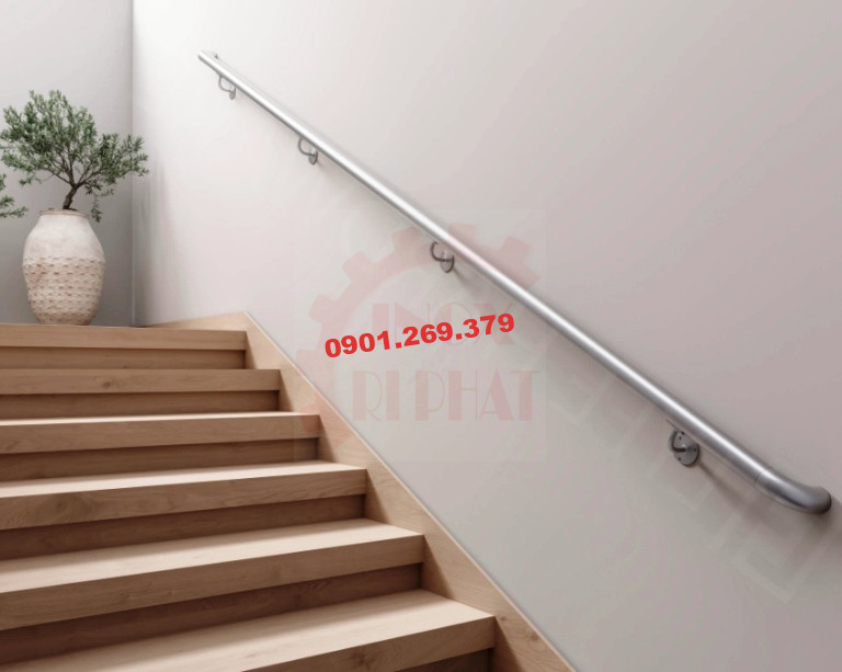 lan can inox gắn vào tường