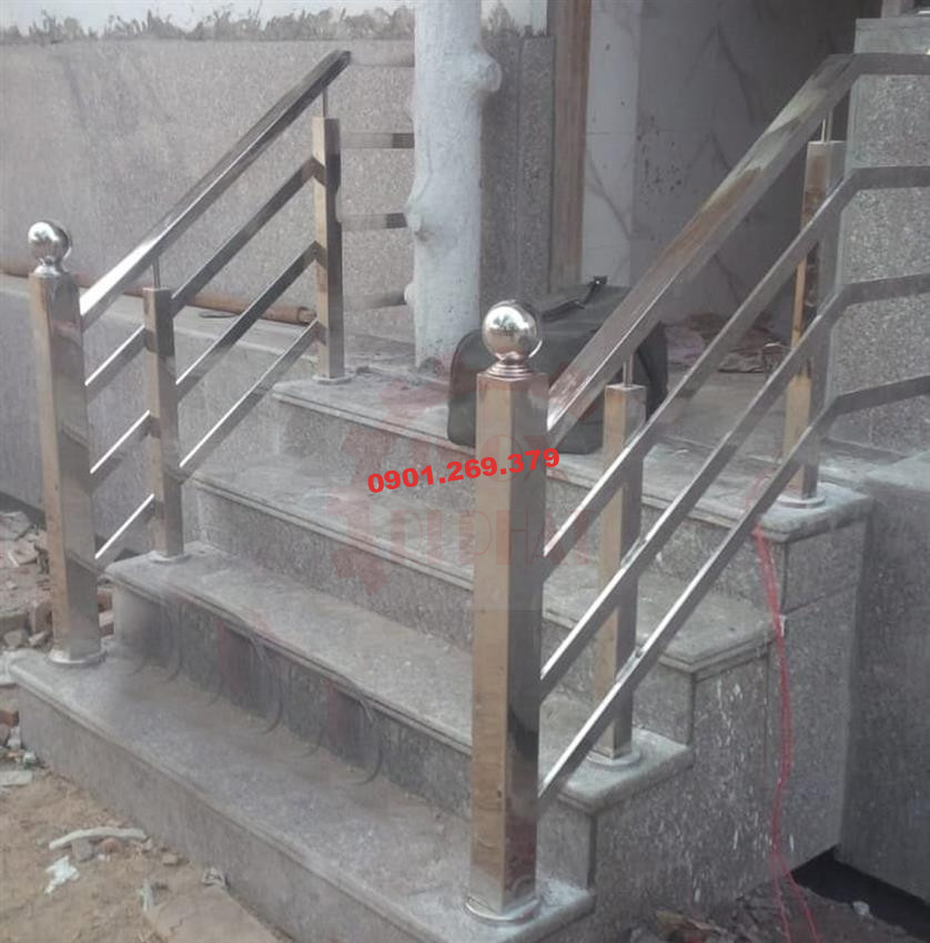 mẫu tay vịn cầu thang inox vuông
