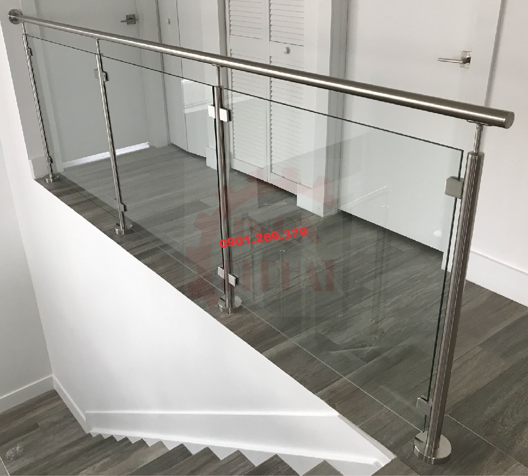 tay vịn cầu thang inox tròn kết hợp kính tay vịn cầu thang inox tròn kết hợp kính