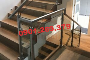 tay vịn cầu thang inox vuông cho cầu thang kính